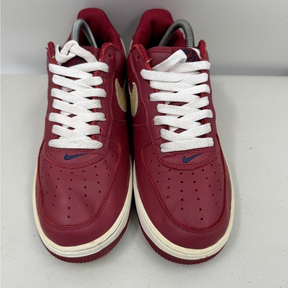 Nike Air Force 1 Low LeBron James Cavalier Red Gold 2000 RARE! Size 8.5 Men’s - Picture 3 of 10